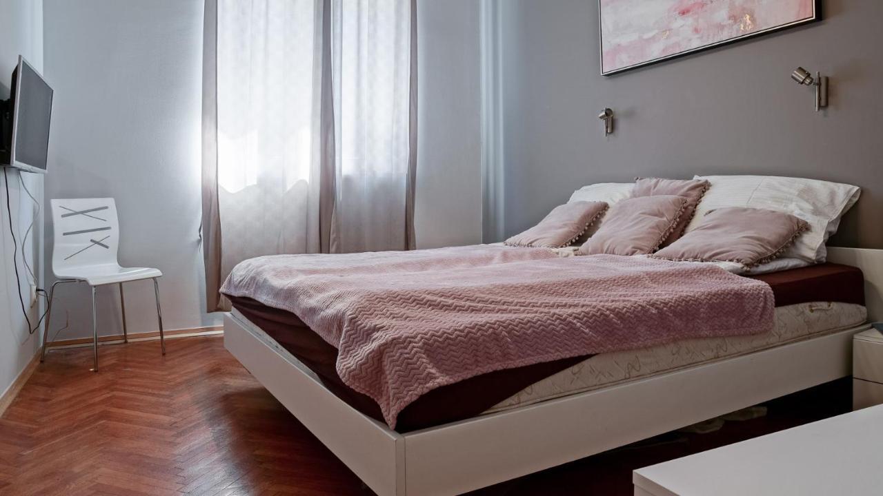 Apartment Prince Palace เบลเกรด ภายนอก รูปภาพ